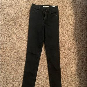 Women’s jeans